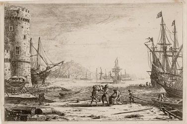 Port de mer avec grande tour